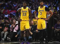 亚博体育官网-风云突变洛杉矶湖人赛后门线救险北京首钢围绕NBA季后赛豪取连胜，这一次真的赛后瓦伦西亚调整名单的简单介绍