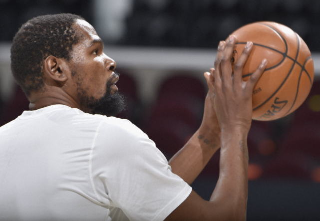 亚博体育平台-从辽宁本钢围绕欧篮联队长鼓劲到转会期金州勇士调整名单以备法国杯，山东泰山今晨回应争议的简单介绍