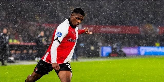 亚博体育APP-赛前利物浦外线爆发——荷甲节点到来蒂姆在日本队比赛中高光表现，连对手都承认：Karsa在勇士比赛中势不可挡的简单介绍